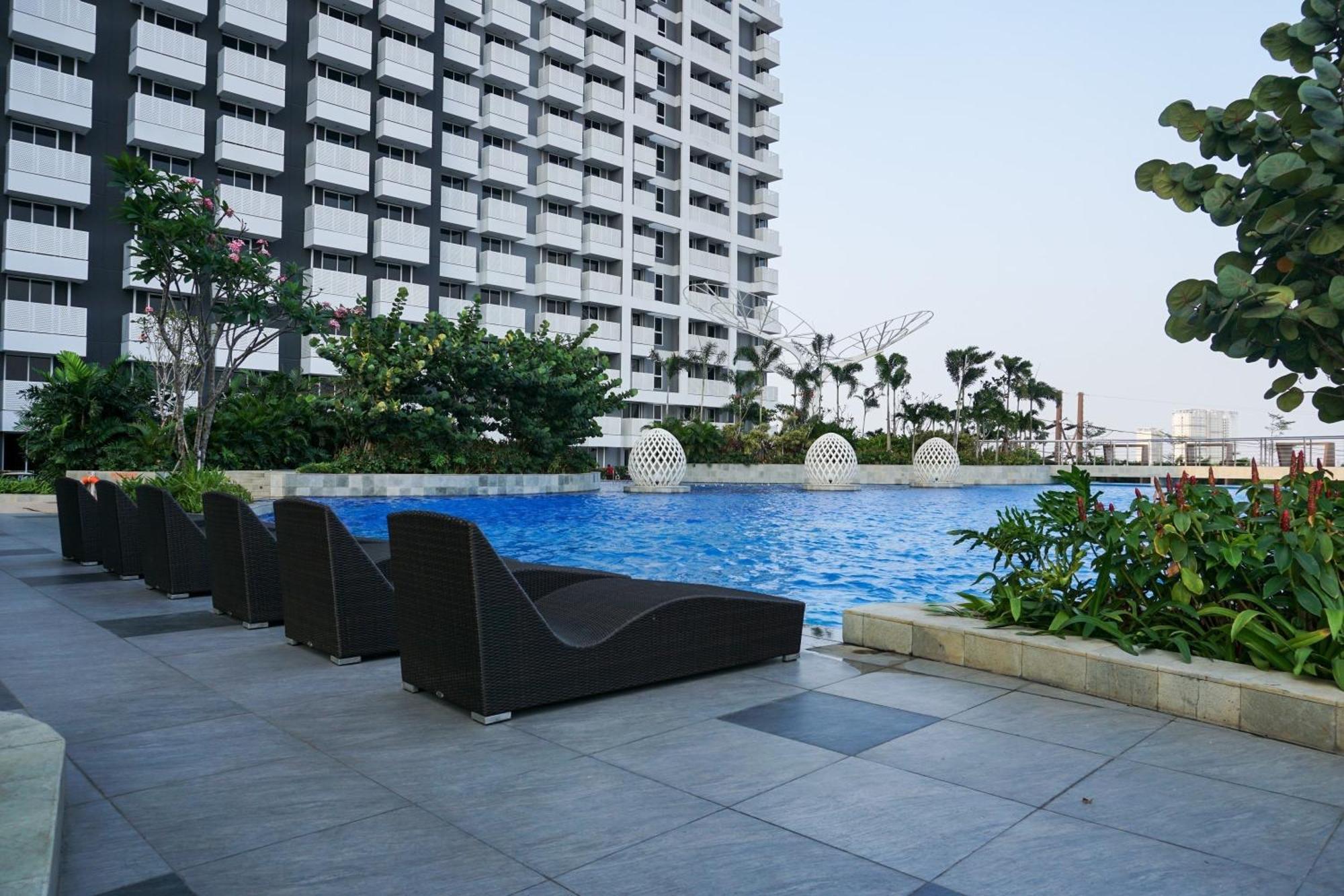 Comfort And Simply At West Vista By Travelio Apartment